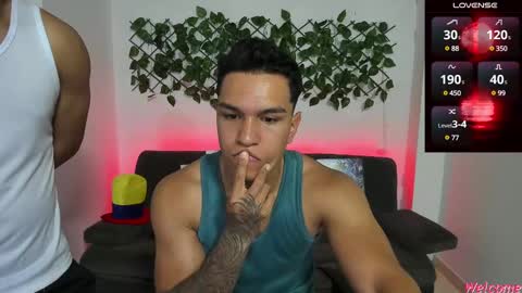 Snapshot of dwayne_brown chatting on 4, 1, 2025 dwayne_brown online show from 4, 1, 2025