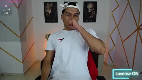Snapshot of dwayne_brown chatting on 1, 3, 2025 dwayne_brown online show from 1, 3, 2025