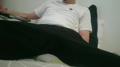 Snapshot of dy22__ chatting on 19, 2, 2025 dy22__ online show from 19, 2, 2025