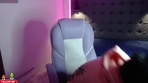 Snapshot of dyla_n18_ chatting on 3, 1, 2025 dyla_n18_ online show from 3, 1, 2025