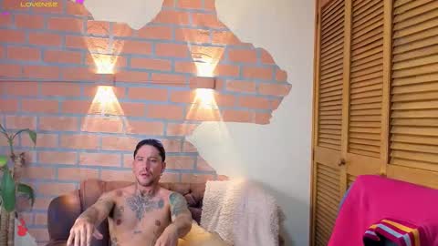 D Y L A N online show from 27, 2, 2026