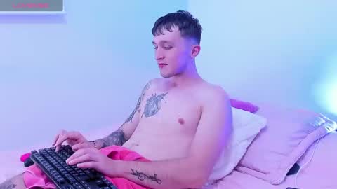 Snapshot of dylanwhite23 chatting on 18, 2, 2025 ---DYLAN--- online show from 18, 2, 2025