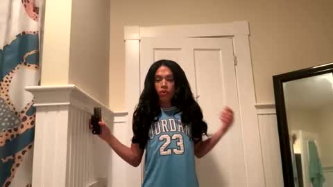 Dynasty online show from 3, 12, 2025