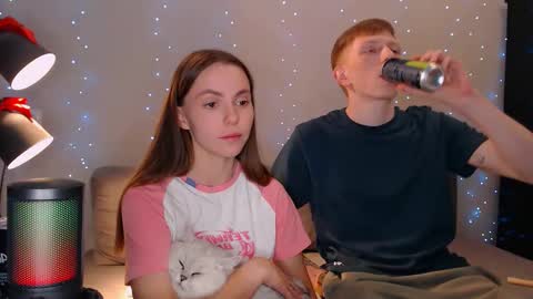 Snapshot of dyrinda chatting on 16, 2, 2025 Julia and Dima online show from 16, 2, 2025