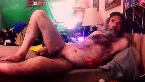 Snapshot of e2727 chatting on 18, 9, 2025 Italian Franky online show from 18, 9, 2025