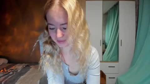 fansly - yourbestbaby online show from 17, 1, 2026