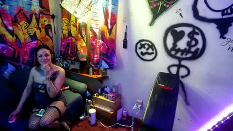 Snapshot of eandj8786 chatting on 21, 1, 2025 Kryztal Klear Jaxx online show from 21, 1, 2025