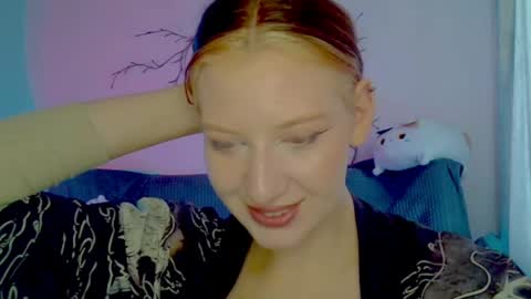 Snapshot of earn_my_lily chatting on 14, 4, 2026 Lily online show from 14, 4, 2026