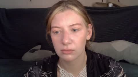 Lily online show from 11, 5, 2026