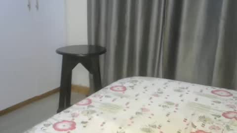 Snapshot of east_queen chatting on 7, 1, 2025 east_queen online show from 7, 1, 2025