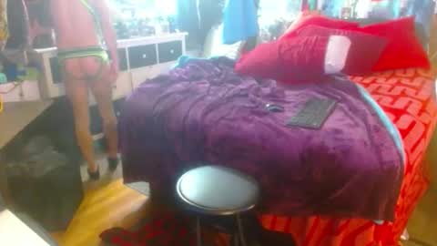 eastbayboy57 online show from 23, 2, 2026