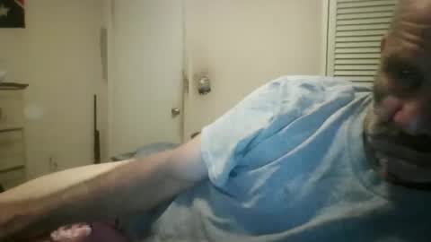Snapshot of easye4015 chatting on 25, 6, 2026 Easye online show from 25, 6, 2026