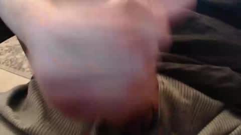 Snapshot of eat_a_peach2 chatting on 28, 4, 2026 eat_a_peach2 online show from 28, 4, 2026