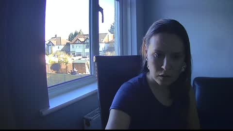 Nadia Ferreira  online show from 21, 3, 2026