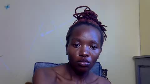 Snapshot of eboniana chatting on 14, 7, 2026 eboniana online show from 14, 7, 2026