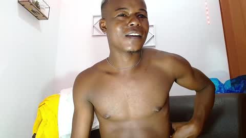 Snapshot of ebonny_stallion chatting on 19, 12, 2024 Chris Palaz online show from 19, 12, 2024