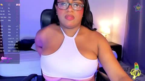 Snapshot of ebony__queen2 chatting on 25, 7, 2026 ebony__queen2 online show from 25, 7, 2026
