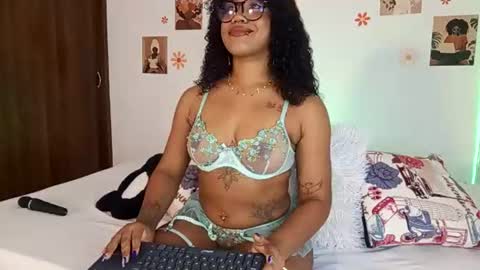 Snapshot of ebony_af chatting on 2, 7, 2026 ebony_af online show from 2, 7, 2026