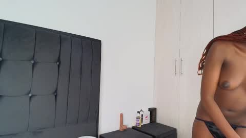 Snapshot of ebony_angelina chatting on 14, 10, 2025 Angelina online show from 14, 10, 2025