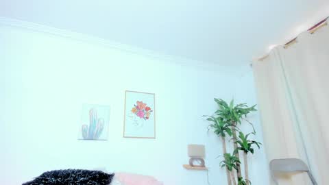 ebony_cute9 online show from 8, 1, 2025