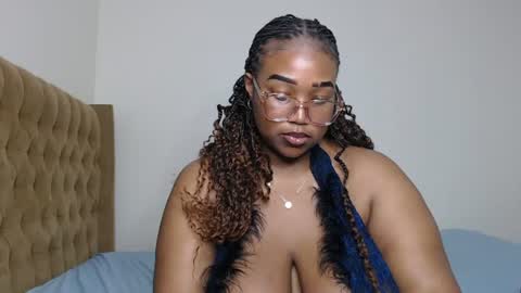 Snapshot of ebony_doll5 chatting on 23, 7, 2026 ebony_doll5 online show from 23, 7, 2026