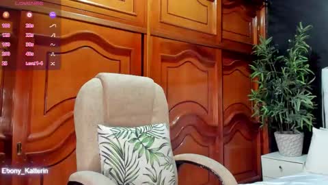 ebony_katterin online show from 20, 11, 2025