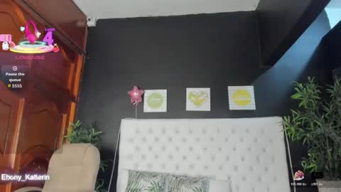 Snapshot of ebony_katterin chatting on 2, 5, 2026 ebony_katterin online show from 2, 5, 2026