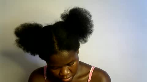 Snapshot of ebony_lynne chatting on 10, 5, 2026 ebony_lynne online show from 10, 5, 2026