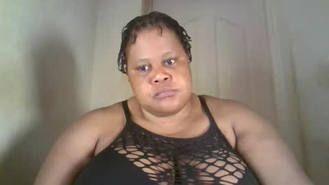 ebony_magixs online show from 3, 10, 2025