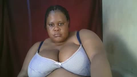 Snapshot of ebony_magixs chatting on 17, 1, 2026 ebony_magixs online show from 17, 1, 2026