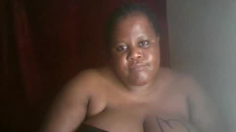 Snapshot of ebony_magixs chatting on 1, 2, 2026 ebony_magixs online show from 1, 2, 2026