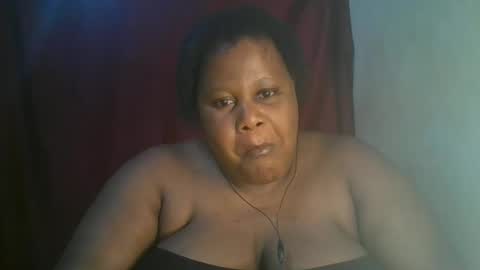 Snapshot of ebony_magixs chatting on 1, 2, 2026 ebony_magixs online show from 1, 2, 2026