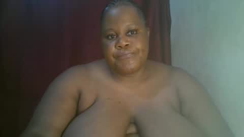 Snapshot of ebony_magixs chatting on 2, 2, 2026 ebony_magixs online show from 2, 2, 2026