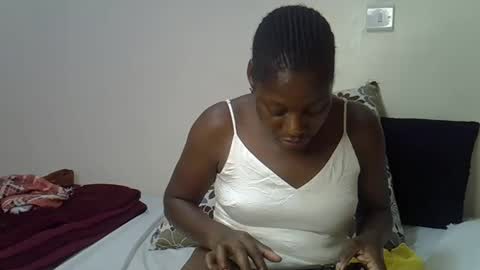 Snapshot of ebony_malika chatting on 11, 3, 2025 malika online show from 11, 3, 2025