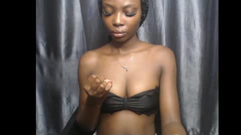 Ella online show from 8, 4, 2026