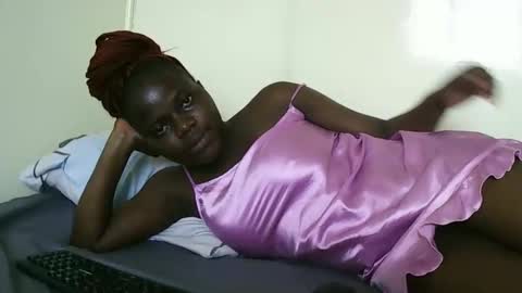 Snapshot of ebony_tasha chatting on 11, 2, 2025 tasha online show from 11, 2, 2025