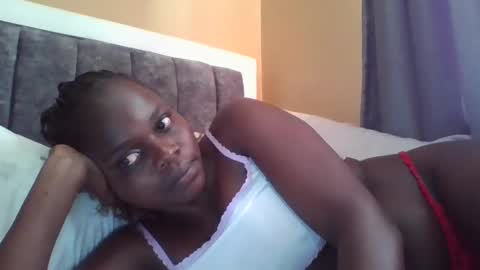Snapshot of ebony_tasha chatting on 2, 3, 2025 tasha online show from 2, 3, 2025