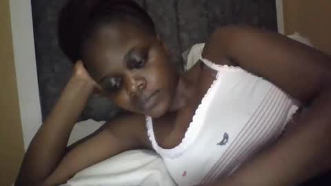 Snapshot of ebony_tasha chatting on 10, 9, 2025 tasha online show from 10, 9, 2025