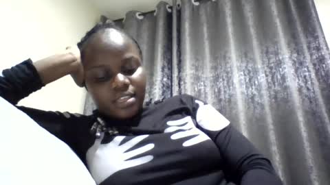 Snapshot of ebony_tasha chatting on 21, 6, 2026 tasha online show from 21, 6, 2026