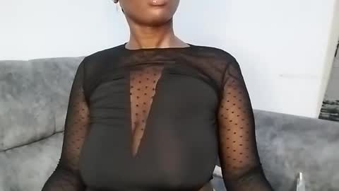 Ebony Melanie online show from 1, 3, 2025