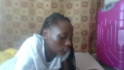 Snapshot of ebonycutegal4 chatting on 16, 2, 2025 MELLEN online show from 16, 2, 2025