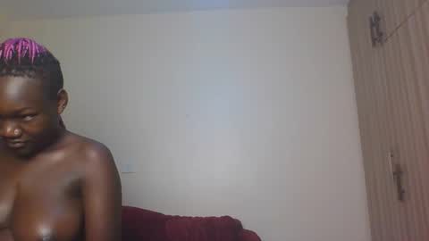 ebonydreamgirl_ online show from 29, 9, 2025