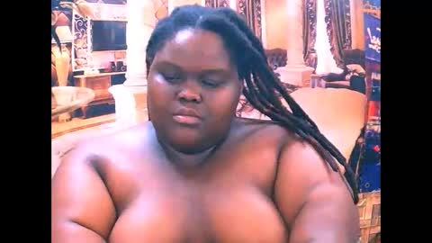 ebonyhotbuns4u2luv online show from 14, 1, 2026