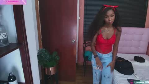 Snapshot of ebonyndsavage chatting on 5, 1, 2025 ebonyndsavage online show from 5, 1, 2025
