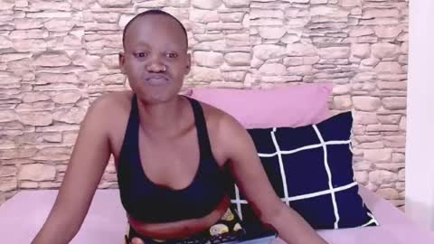 Snapshot of ebonyolive69 chatting on 16, 7, 2026 Cindy online show from 16, 7, 2026