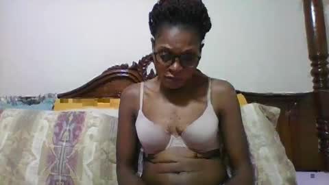 Snapshot of ebonyqueen4 chatting on 2, 3, 2025 JACKLINE online show from 2, 3, 2025
