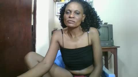 Snapshot of ebonyqueen4 chatting on 14, 9, 2025 JACKLINE online show from 14, 9, 2025