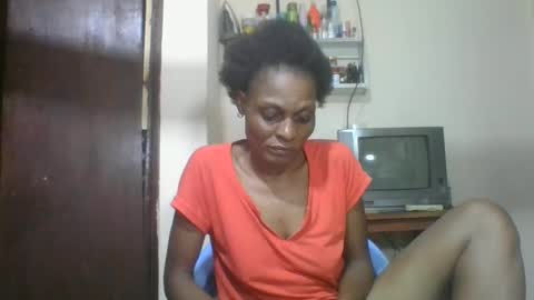 Snapshot of ebonyqueen4 chatting on 23, 9, 2025 JACKLINE online show from 23, 9, 2025