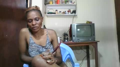 Snapshot of ebonyqueen4 chatting on 10, 10, 2025 JACKLINE online show from 10, 10, 2025