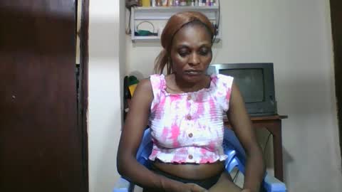 Snapshot of ebonyqueen4 chatting on 13, 10, 2025 JACKLINE online show from 13, 10, 2025